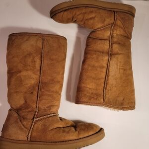 UGG Classic Boots Tall 5815 Suede Leather Round Toe Womens-Chestnut-Size US 6